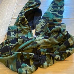 Childrens Place long sleeve hoodie pajamas.